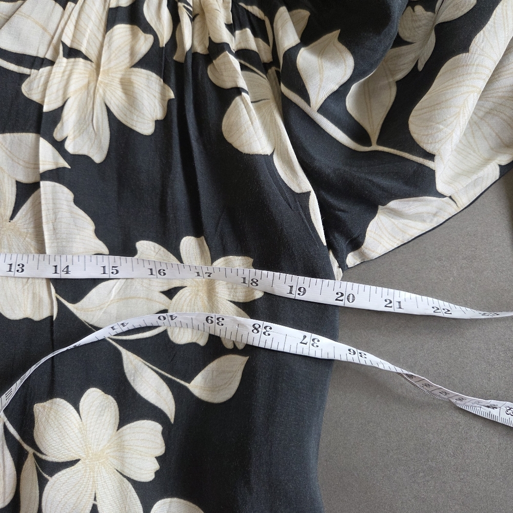 Velvet by Graham & Spencer Josepha Floral Maxi Dress Size S New Quiet Luxury - Picture 12 of 14